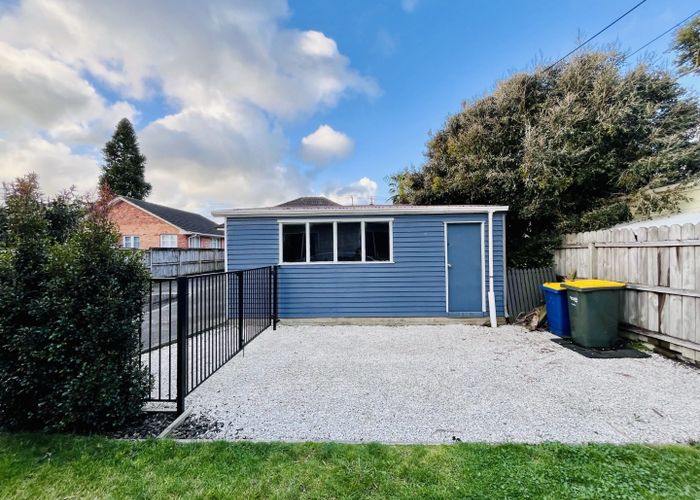  at 60A Taikata Road, Te Atatu Peninsula, Waitakere City, Auckland
