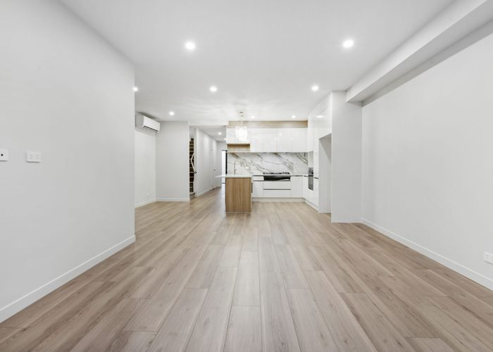  at 30B Hearth Street, Flat Bush, Manukau City, Auckland