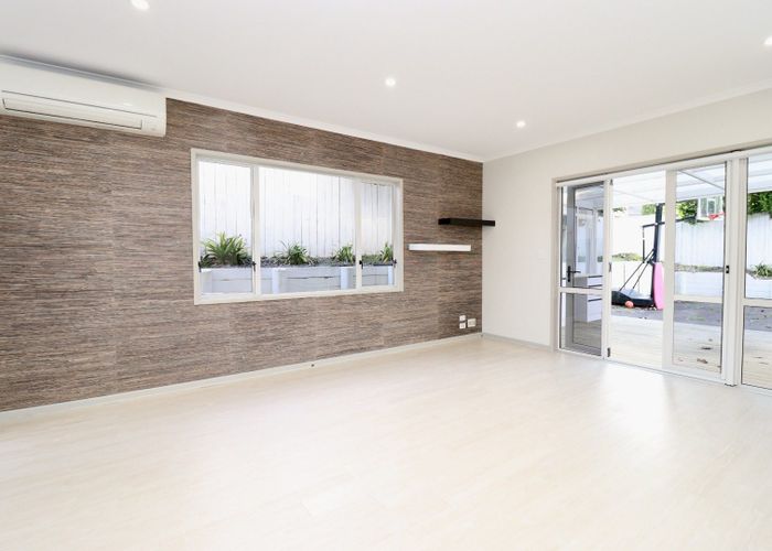  at 9 Chard Place, Flat Bush, Auckland