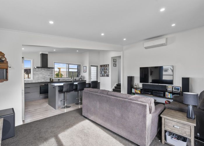  at 112 Clarence Cox Crescent, Pirimai, Napier, Hawke's Bay