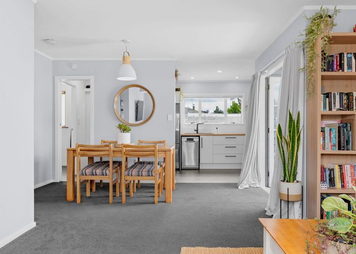  at 77 Nixon Street, Hamilton East, Hamilton