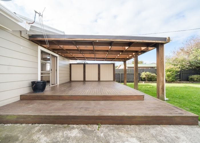  at 20 Rhodes Drive, Kelvin Grove, Palmerston North, Manawatu / Whanganui