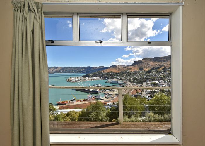  at 12 Gilmour Terrace, Lyttelton, Lyttelton