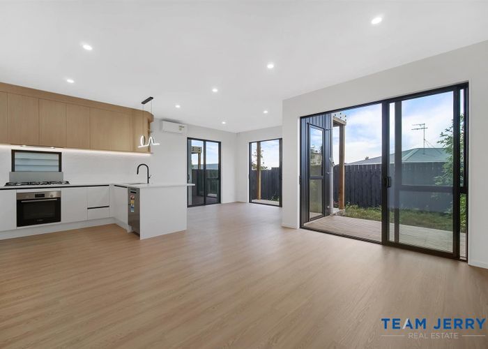  at 29D Dellwood Avenue, Henderson, Waitakere City, Auckland