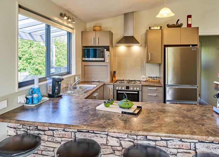  at 81 Sea Vista Drive, Pukerua Bay, Porirua