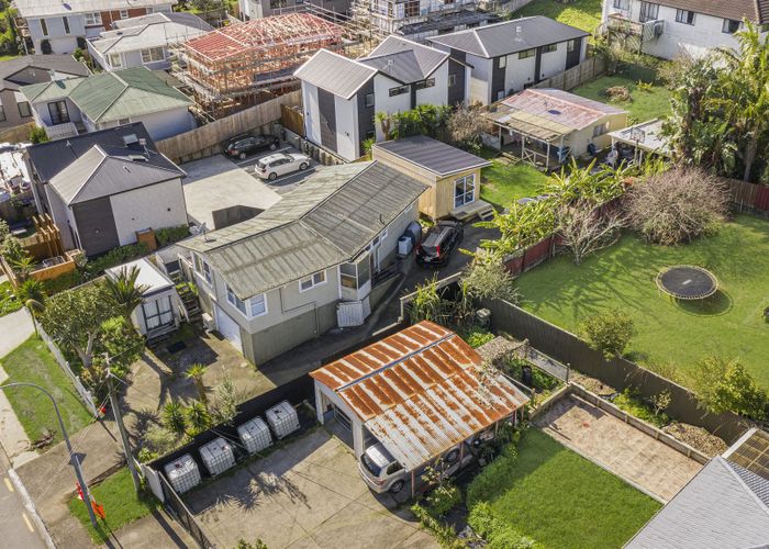  at 88 Vodanovich Road, Te Atatu South, Auckland