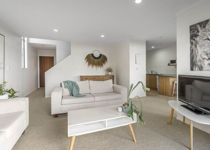  at 6/61A Birkdale Road, Birkdale, North Shore City, Auckland