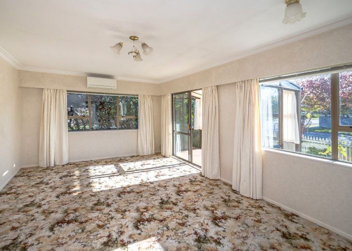  at 2 Carverthen Street, Masterton