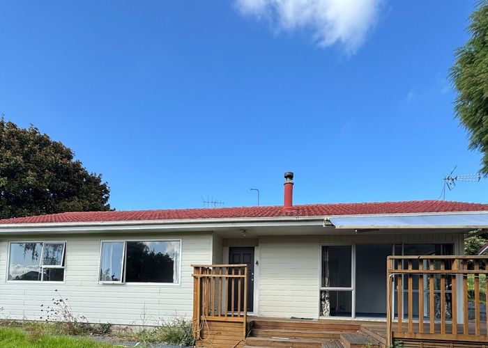  at 2 Garfield Road, Helensville, Rodney, Auckland