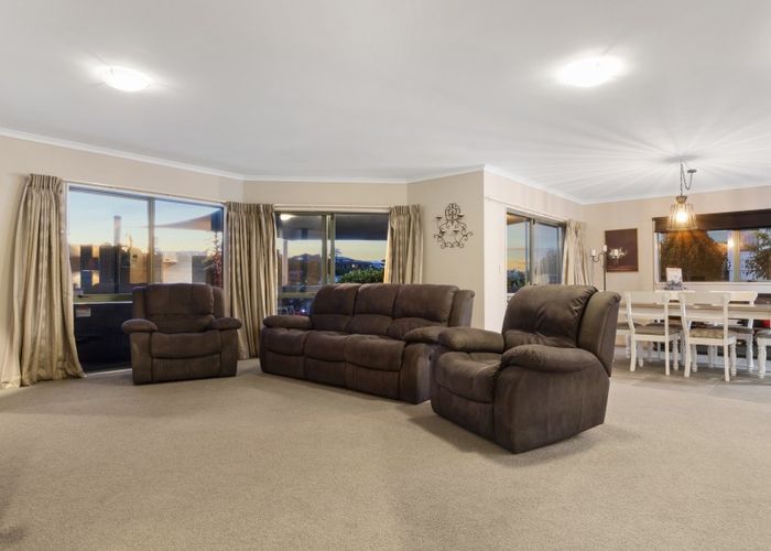  at 14 Barnsley Close, Bethlehem, Tauranga