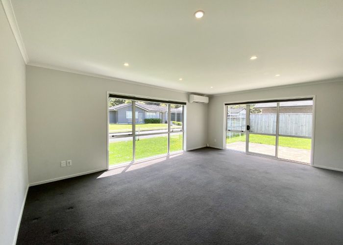  at 4 Cory Jane Grove, Riverstone Terraces, Upper Hutt