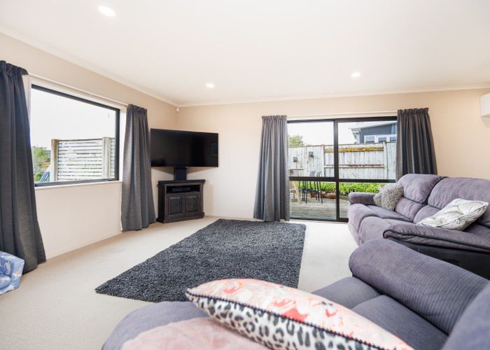  at 23 Woodgate Court, Fitzherbert, Palmerston North