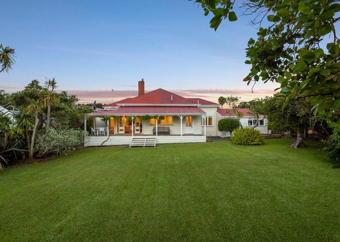  at 5 First Avenue, Stanley Bay, North Shore City, Auckland