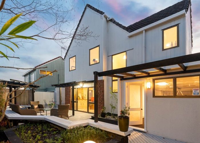 at 7 Baleden Lane, Mount Eden, Auckland