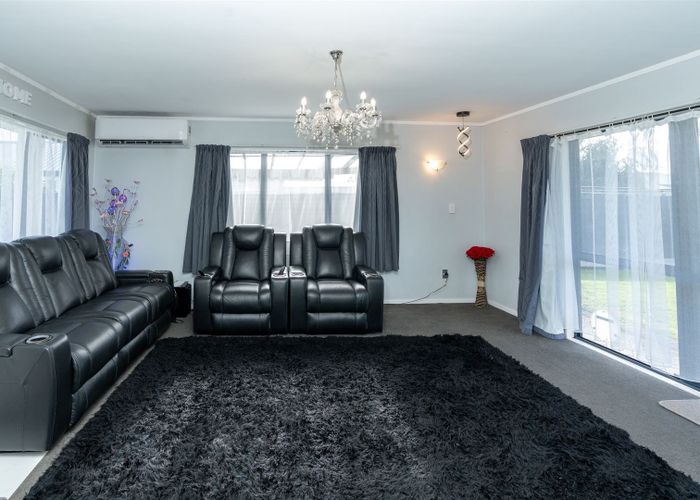  at 14 Aldershot Place, Nawton, Hamilton