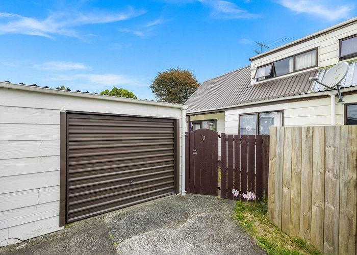  at 3/24 Great South Road, Papakura, Auckland