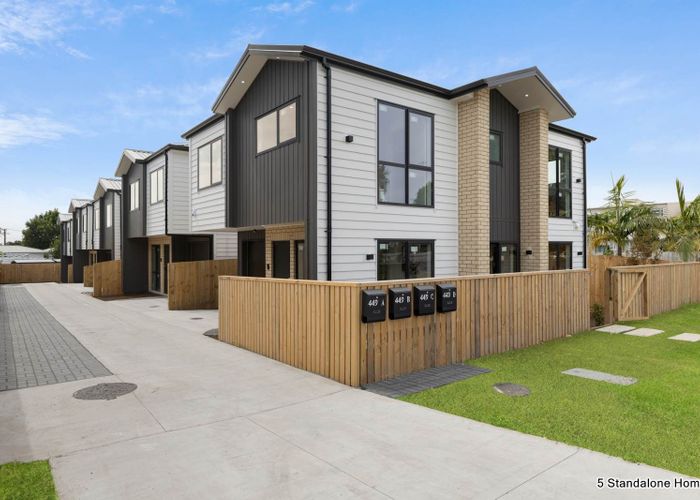  at Massey Road, Mangere East, Manukau City, Auckland