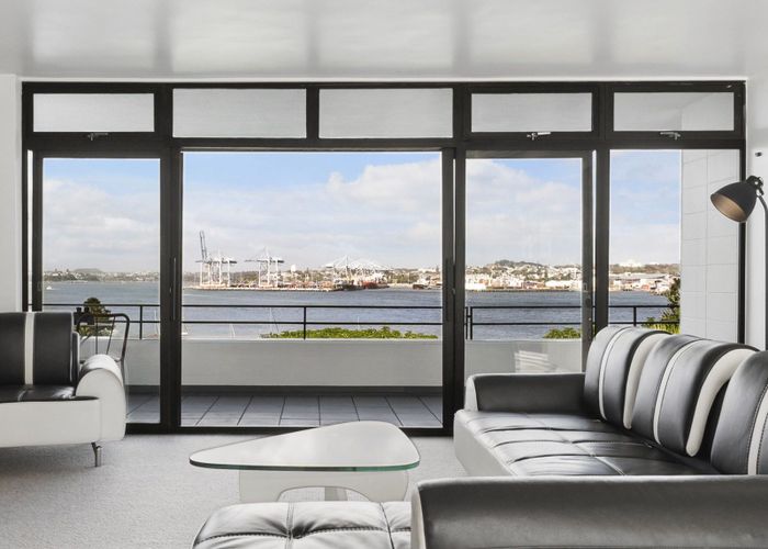  at Apt M6/45 Stanley Point Road, Devon Park, Devonport, North Shore City, Auckland