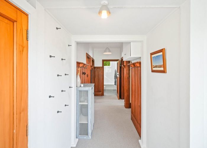  at 25 Frankleigh Street, Somerfield, Christchurch