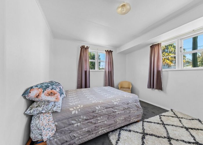  at 66 Banks Street, Marfell, New Plymouth
