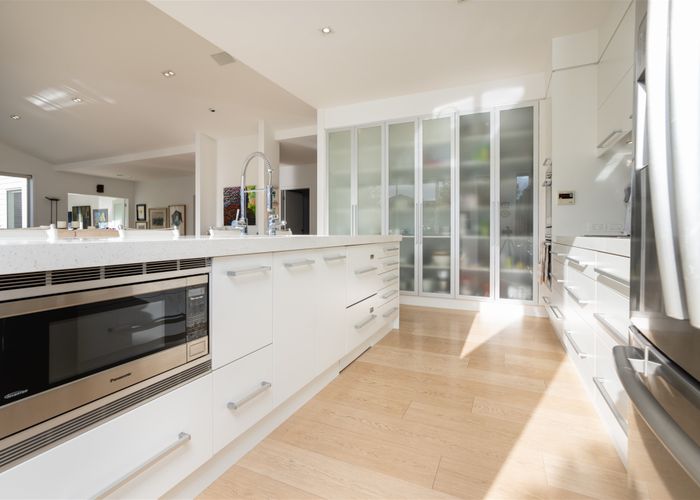  at 3 Featherstone Drive, Flagstaff, Hamilton