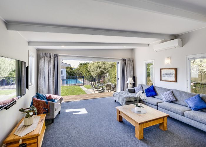  at 11 Nelson Crescent, Napier South, Napier