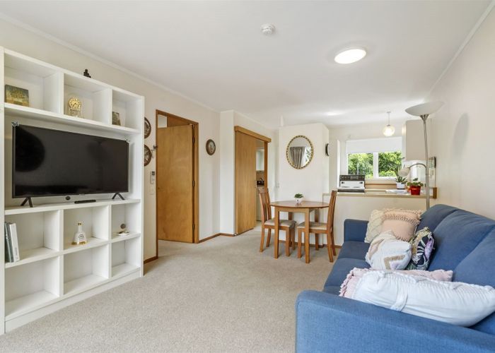  at 15/6 Puriri Street, Takapuna, Auckland