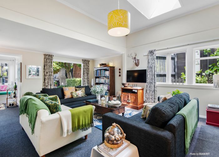  at 15 Box Hill, Khandallah, Wellington