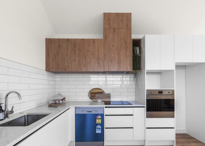  at 69 Evans Road, Glen Eden, Waitakere City, Auckland