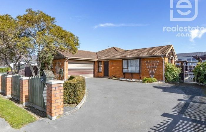  at 95 Momorangi Crescent, Redwood, Christchurch