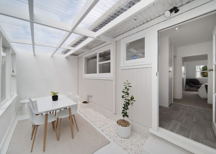  at 4/49 Russell Road, Manurewa, Manukau City, Auckland