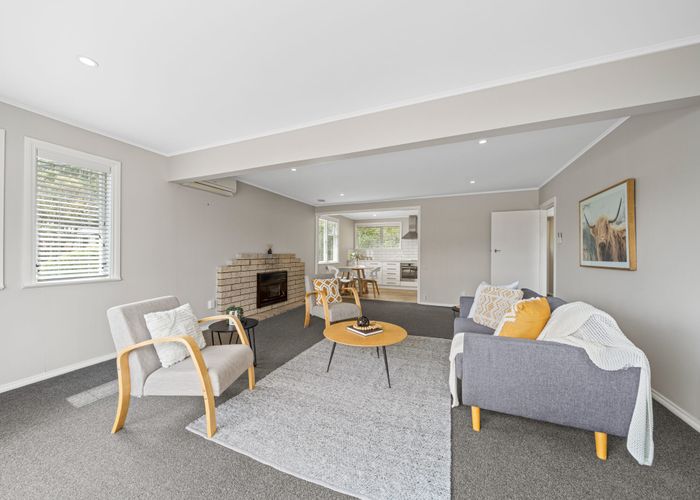  at 21 Dorset Grove, Cannons Creek, Porirua, Wellington