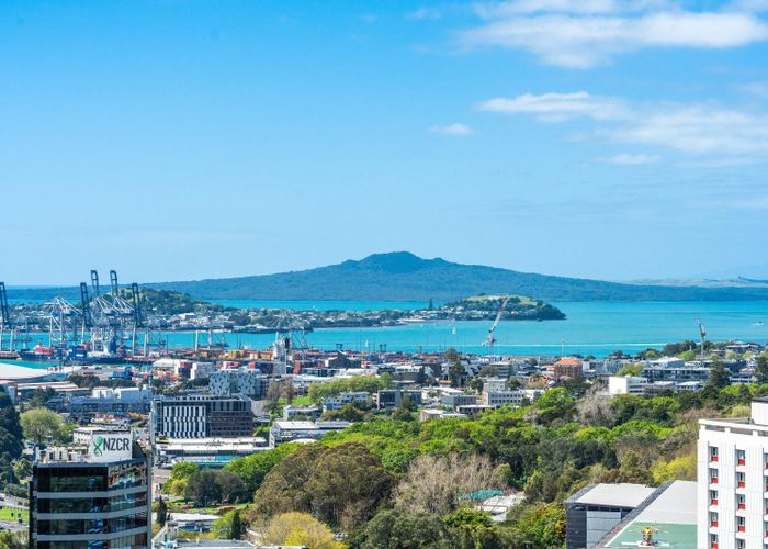  at 1005/135 Phoenix Gardens, Grafton Road, Grafton, Auckland City, Auckland