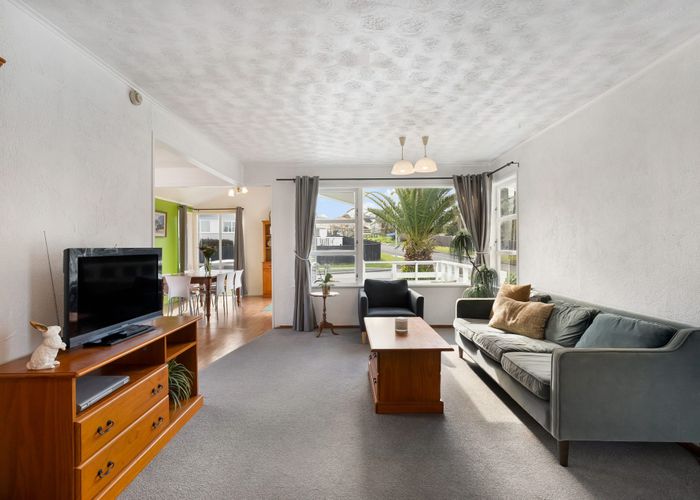  at 56 Waitaki Street, Henderson, Waitakere City, Auckland