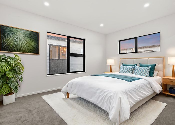  at 1/32 Tapuwae Way, Mangere Bridge, Manukau City, Auckland