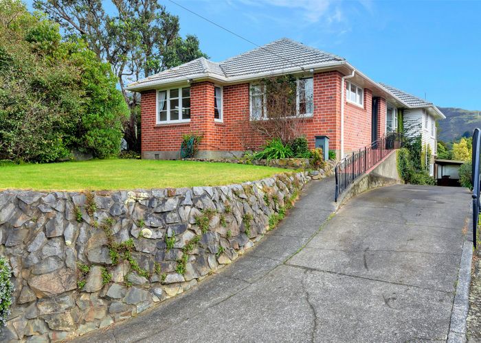  at 28 Perth Street, Ngaio, Wellington
