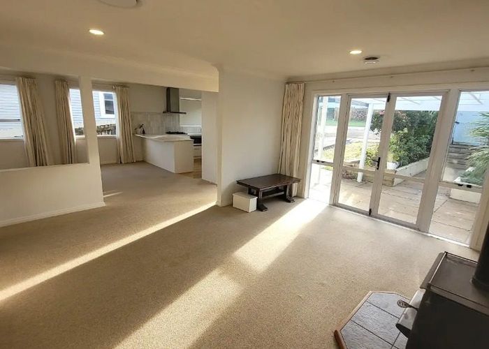 at 79 Clovelly Road, Bucklands Beach, Manukau City, Auckland