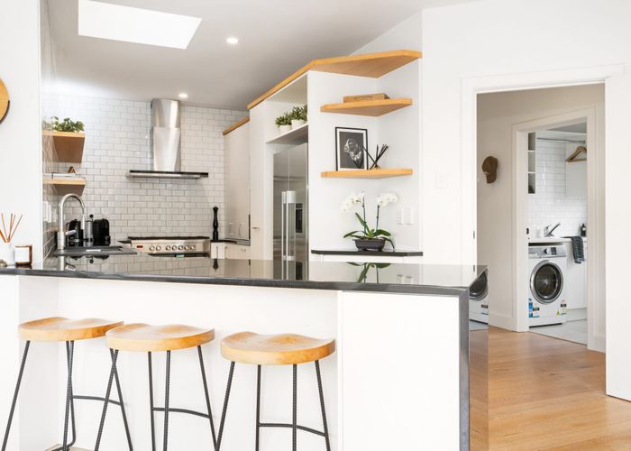  at 33 Clifford Avenue, Merivale, Christchurch