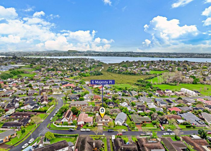  at 6  Majesty Place, Half Moon Bay, Manukau City, Auckland
