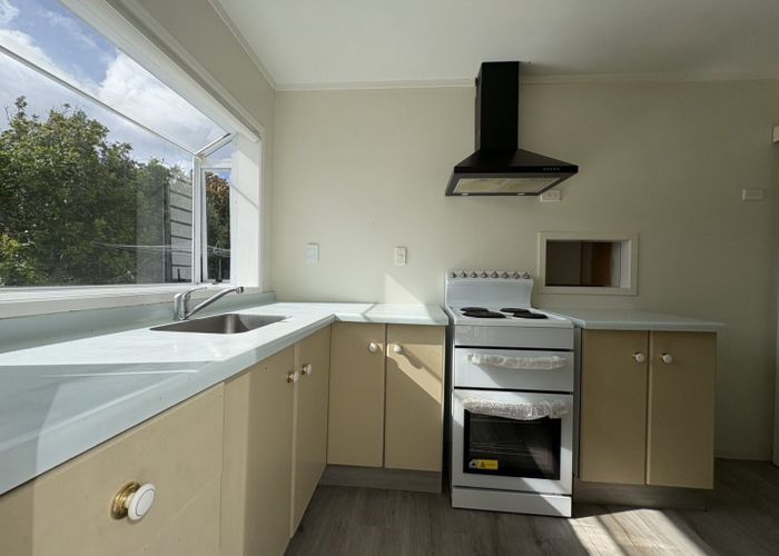  at 1/115 Halsey drive, Lynfield, Auckland City, Auckland