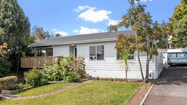  at 130 Awaruku Road, Torbay, Auckland