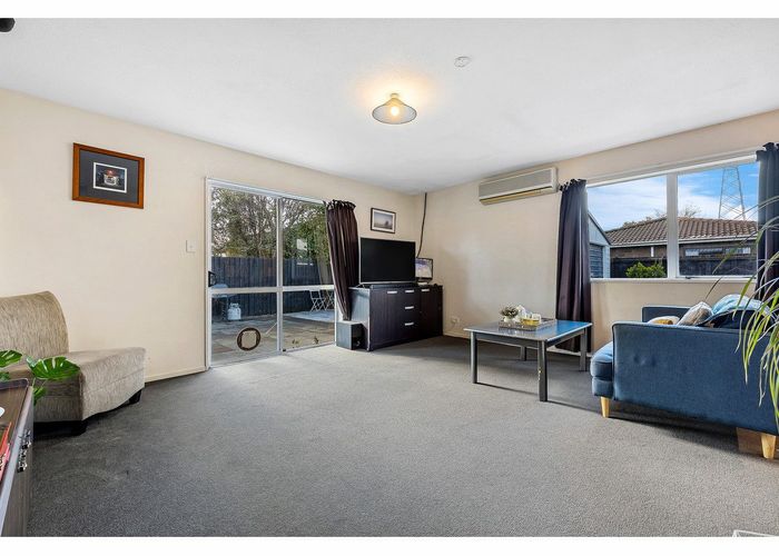 at 2/7 Hindess Street, Halswell, Christchurch