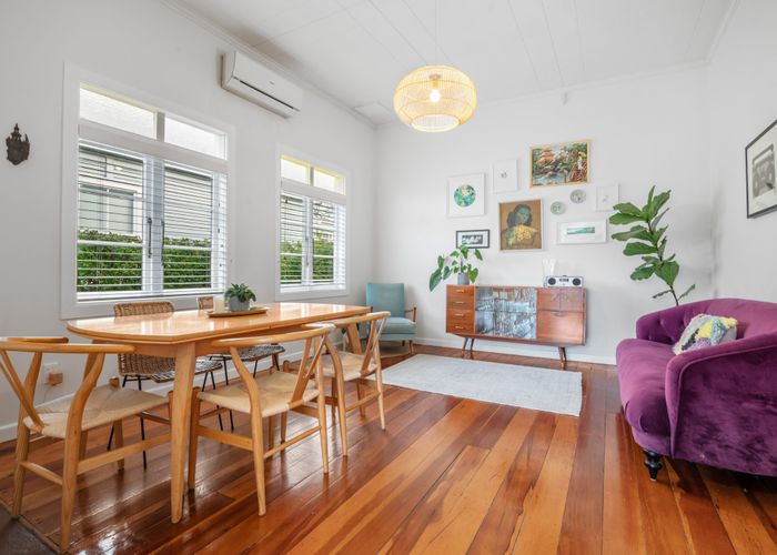 at 4 Halesowen Avenue, Sandringham, Auckland City, Auckland
