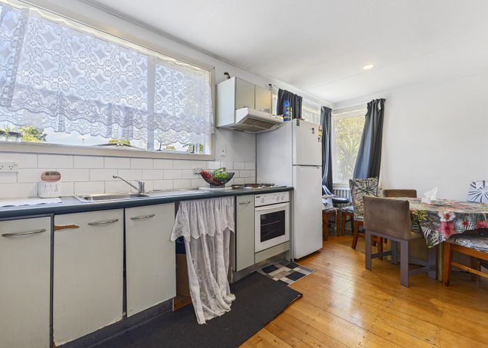  at 3 Bernard Street, Papatoetoe, Manukau City, Auckland