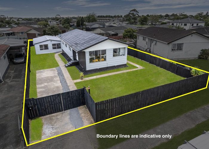  at 43 Zelda Avenue, Clover Park, Auckland