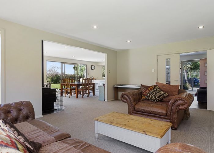  at 686 Depot Road, Burnt Hill, Oxford