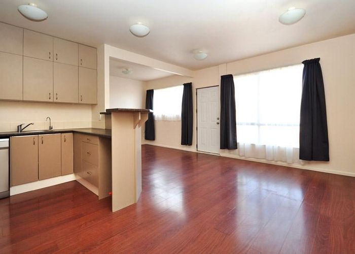  at 6A Marendellas Drive, Bucklands Beach, Manukau City, Auckland
