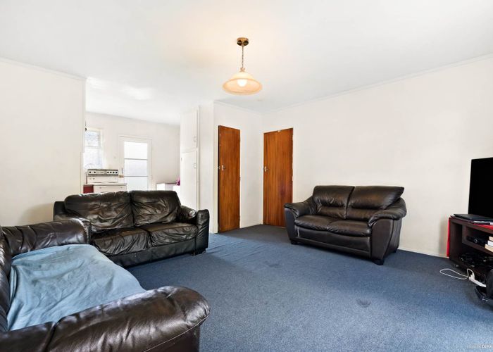  at 1/343 Pakuranga Road, Pakuranga Heights, Auckland