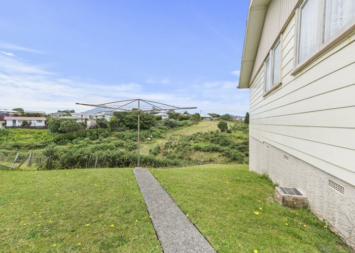  at 8 Kelvin Place, Westown, New Plymouth, Taranaki