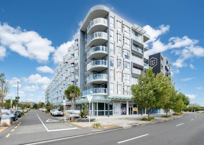  at 205/1 Rose Garden Lane, Albany, North Shore City, Auckland